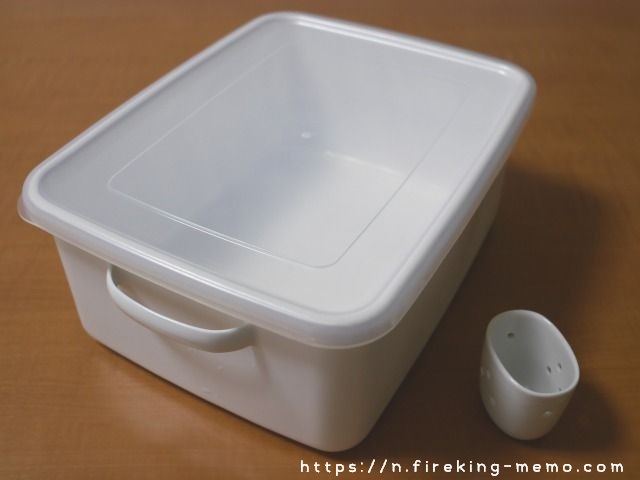 野田琺瑯のホーロー容器をお菓子やパンの収納ボックスに使用 - N-memo